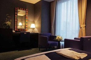 The Gate Hotel Kaminarimon by HULIC