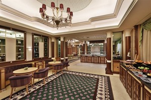 The Ritz-Carlton 4