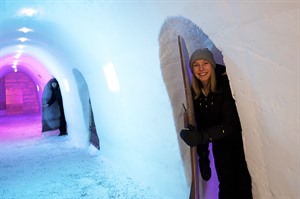 Torassieppi Winter Village Snow Igloo 3