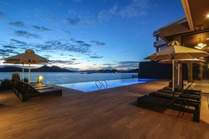 Two Seasons Coron Bayside Hotel, Pool