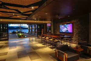 Two Seasons Coron Bayside Hotel, Lobby