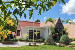 Vakara Hotel