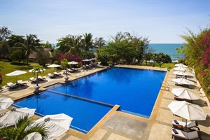 Victoria Phan Thiet Beach Resort and Spa - Pool