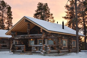 Nellim Wilderness Hotel - Log Cabin