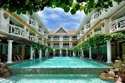 Mandarin Island Hotel