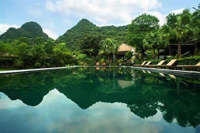 Nham Village Resort