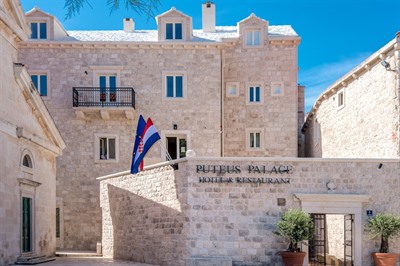 Puteus Palace Heritage Hotel