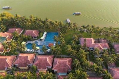 Vinh Hung Riverside Resort & Spa