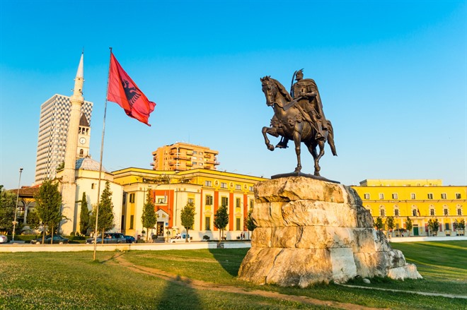 Skanderbeg Square, Tirana