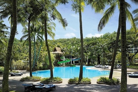 SHANGRI-LA RASA RIA RESORT