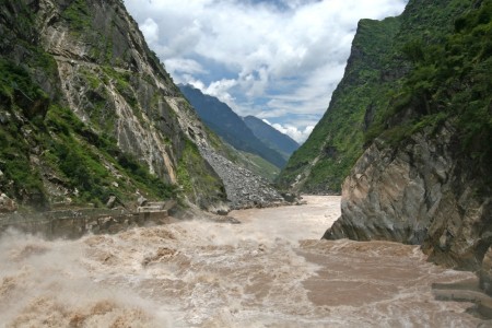 YANGTZE CRUISE 