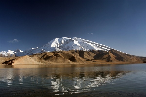 LAKE KARAKUL
