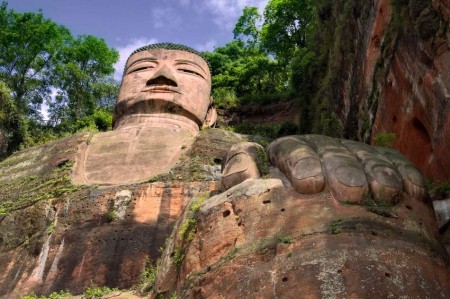 LESHAN GIANT BUDDHA