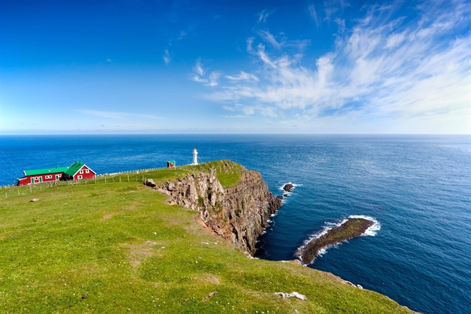 Akraberg Lighthouse, Suduroy