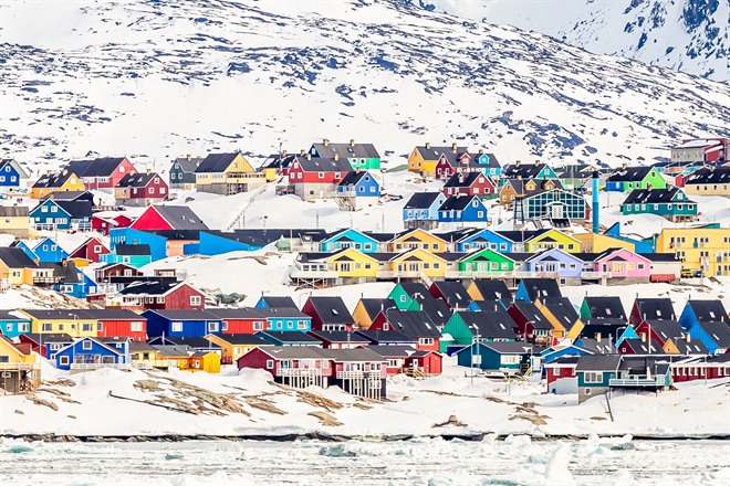 View of Ilulissat at first snow