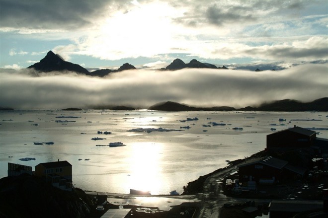 SCORESBY SUND EXPLORATION