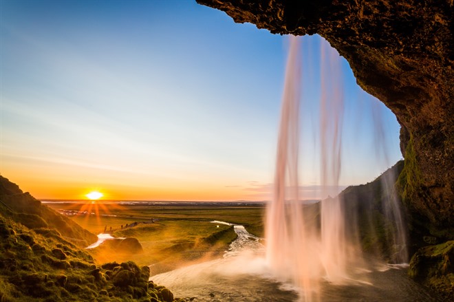 Seljalandsfoss waterfall - Iceland