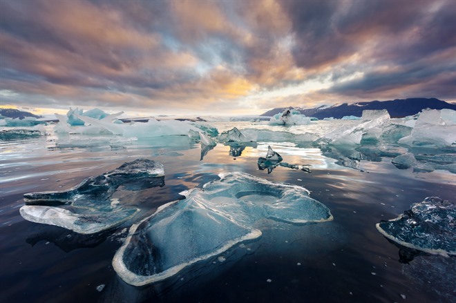Icebergs at Jökulsárlón glacial lagoon - Iceland