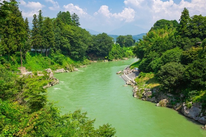TENRYUKYO GORGE AND LOCAL CRAFTS
