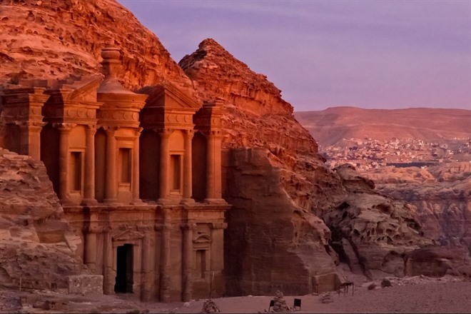 Amman to Petra