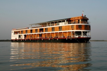 RV PAUKAN CRUISE