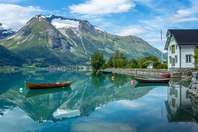 Hjelle, Stryn