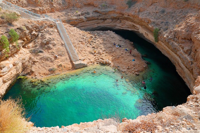 WADI SHAB & RETURN TO MUSCAT