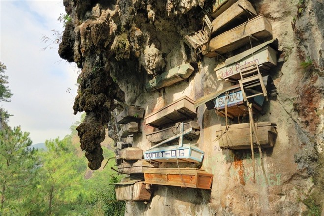 Hanging Coffins in Sagada, Philippines