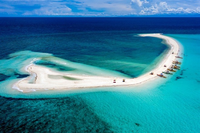 White Island Sandbar