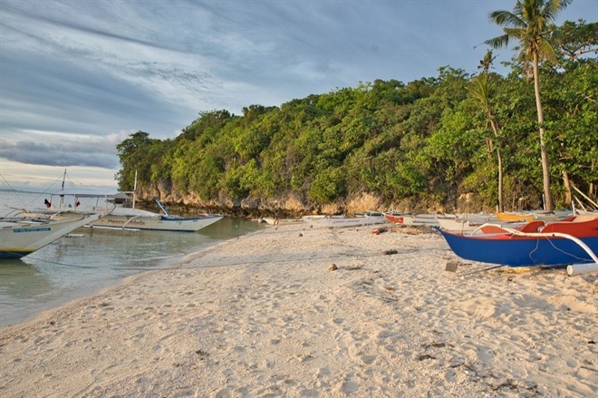 Pamilacan Island