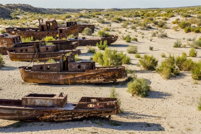 KARAKALPKASTAN AND THE ARAL SEA