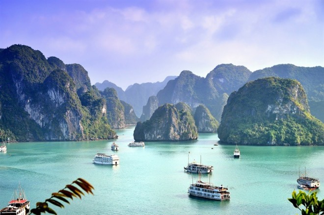 HALONG BAY