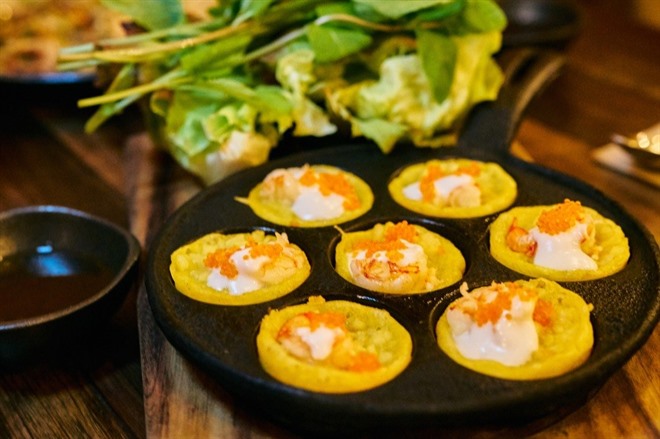 Vietnamese Banh Khot 