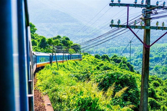 Vietnam Train