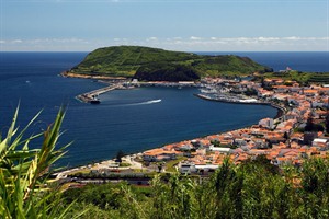 Azores Encompassed Fly-Drive 4