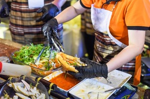 Banh Mi Seller