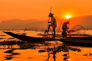 Fishermen on Inle Lake