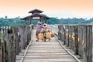 U Bein Bridge