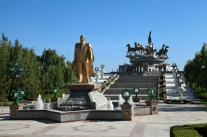 Monument of Niyazov, Ashgabat