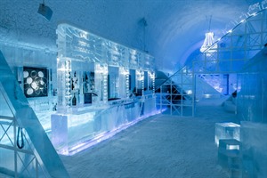 Icebar / Design Mathieu Brison & Luc Voisin © Asaf Kliger