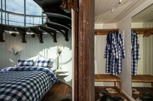 LittleIsland Lighthouse Summer retreat 5