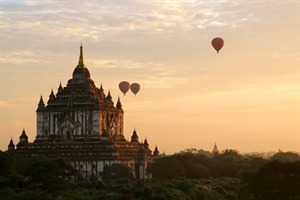 Bagan at sunrise