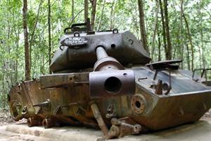 American tank, Cu Chi Tunnels