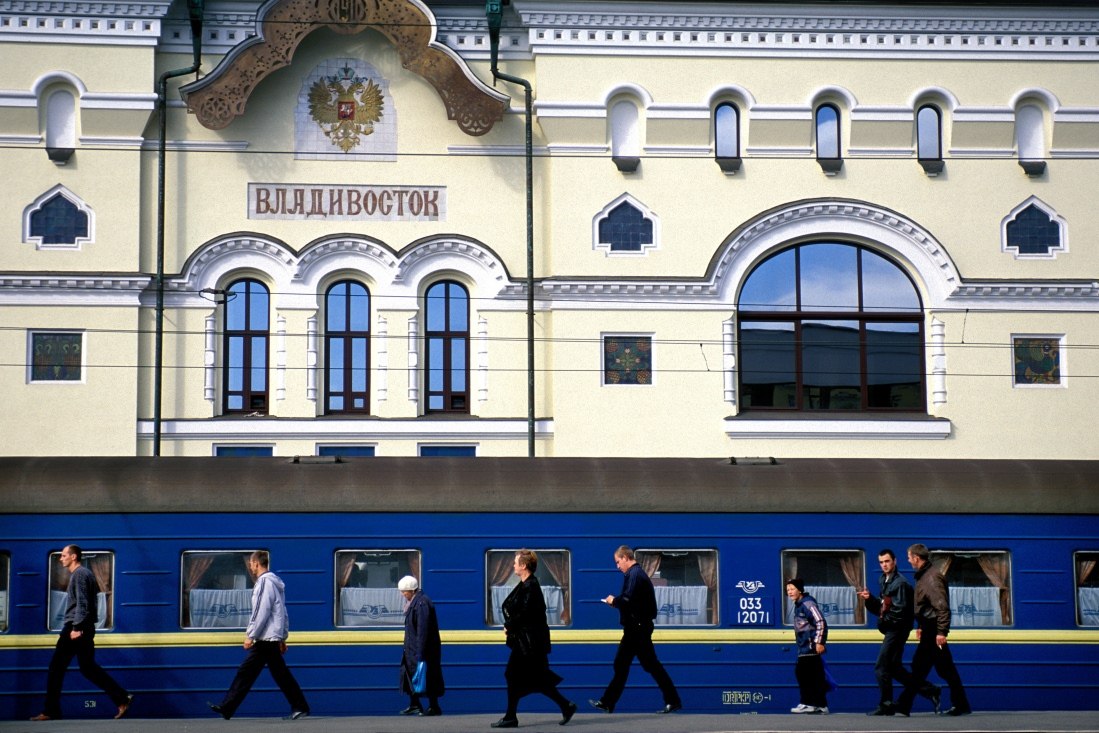 trans siberian railway tours vladivostok moscow