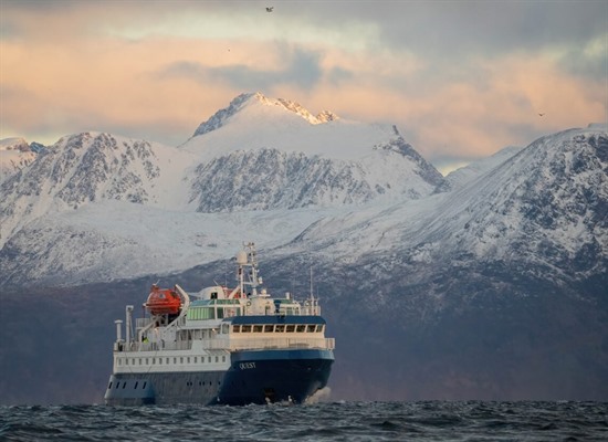 Aurora  Expedition onboard MV Quest