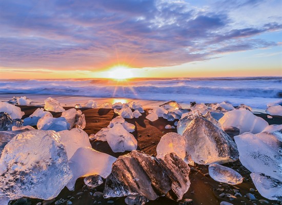 Iceland Hidden Powers & Volcanic Views Small Group Tour