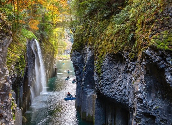 Self-Drive Kyushu: Culture, Coast & Countryside