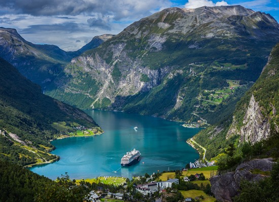 The Fjords in Bloom: Havila Voyages Summer Cruise