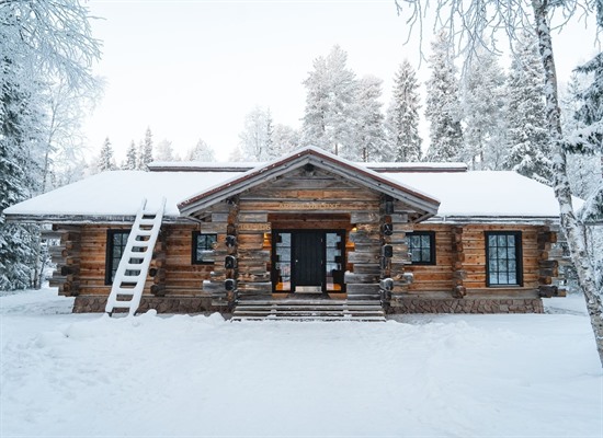 Vaattunki Wilderness Resort Break